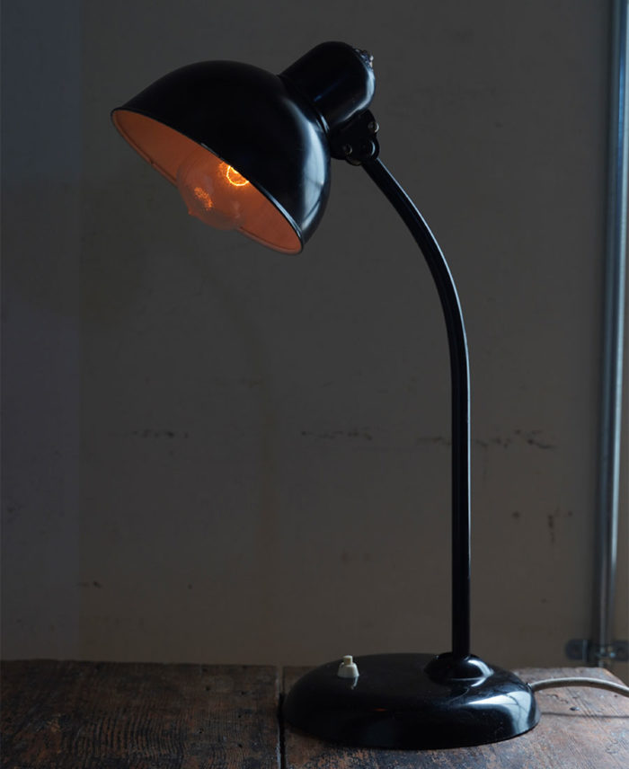 Vintage Kaiser Idell Desk Lamp - eimeku
