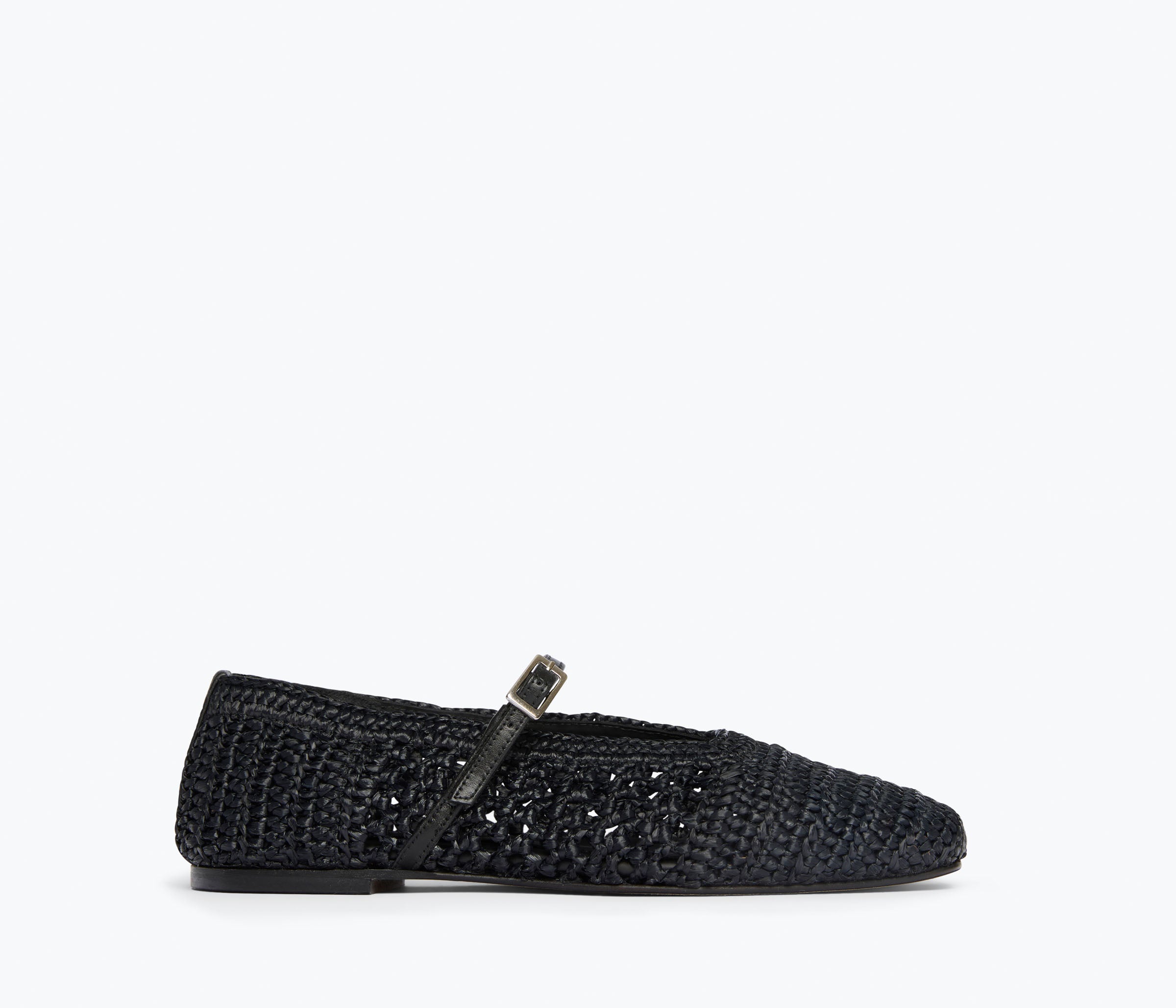 JULES MARY JANE FLAT – FREDA SALVADOR