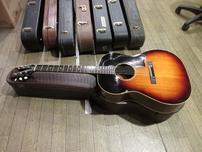 1960 Gibson LG-1 Sunburst - ヴィンテージギター買取り・販売の