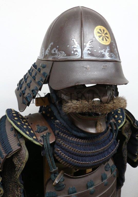 鎧 販売｜鉄鉄錆色漆塗突配形兜 鉄錆色漆塗横矧二枚胴具足 江戸時代