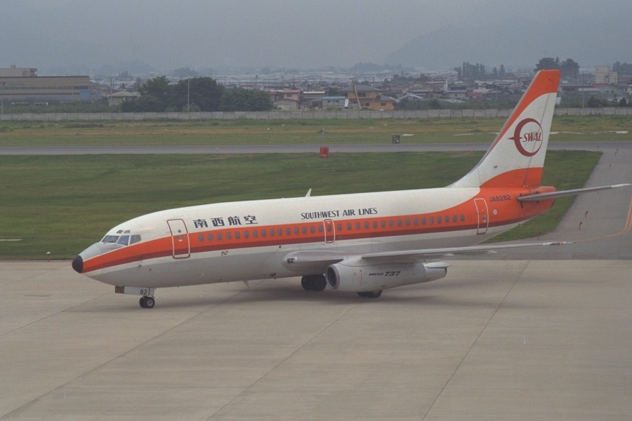 B737－200