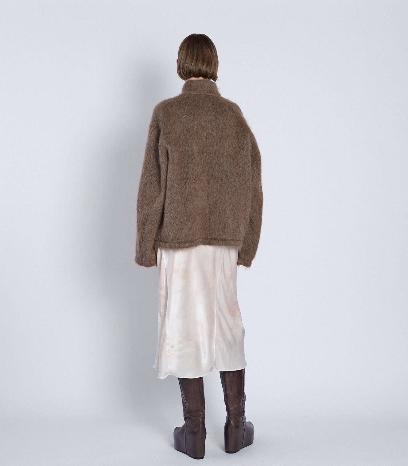 PULLOVER SHAGGY TOP - BROWN – TANAKA