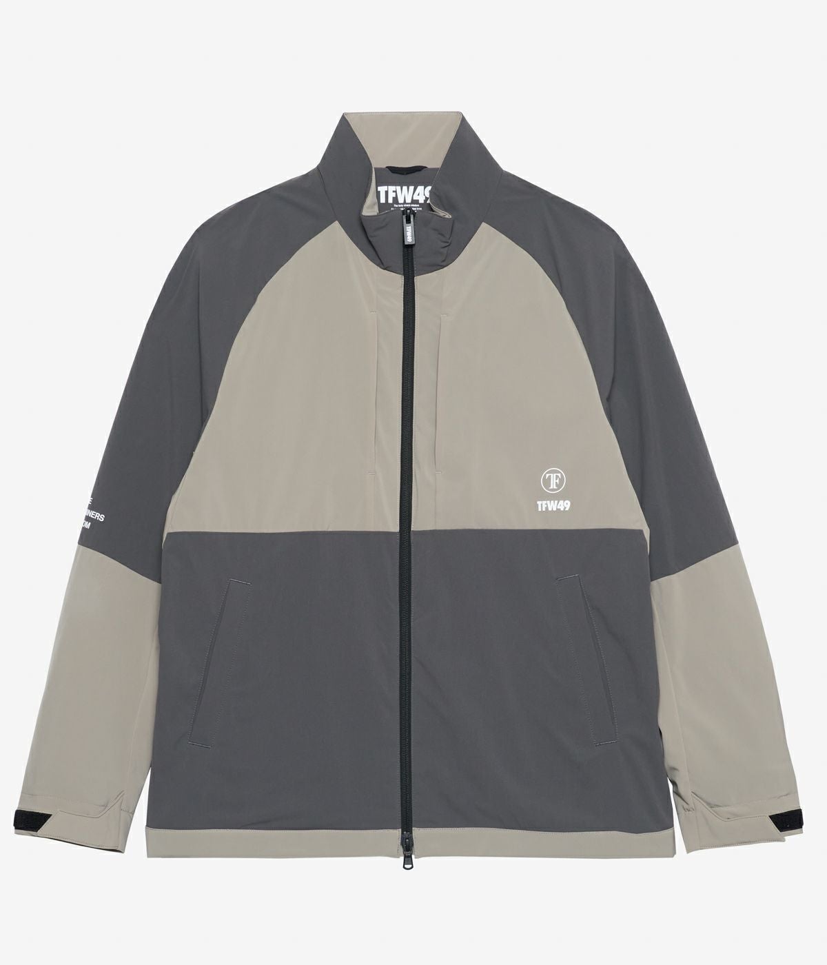 000000000947-05.jpg?size=xl&w=