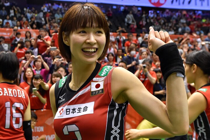 相変わらずのスタイルと美貌！」木村沙織の“タイトニット”姿にファン