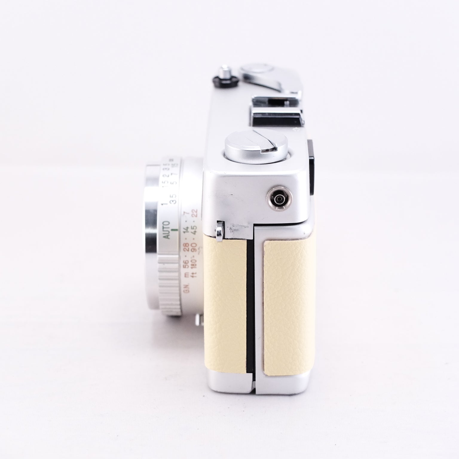 Konica C35 Flashmatic (Egg Yellow) ※整備品 | 東京CAMERA