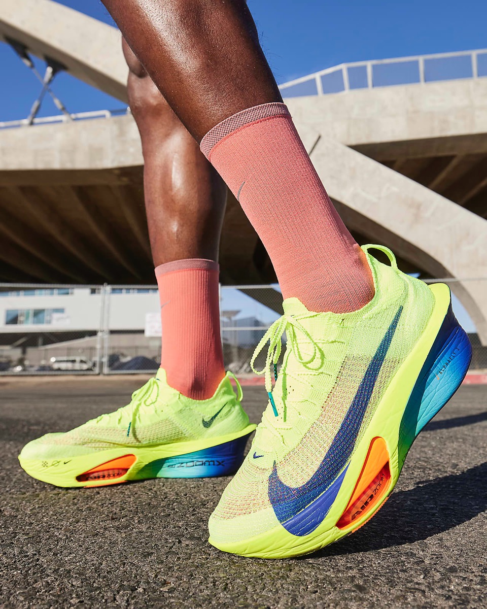 Nike Alphafly 3 “Volt/Concord”が国内5月16日に再販［FD8311-700