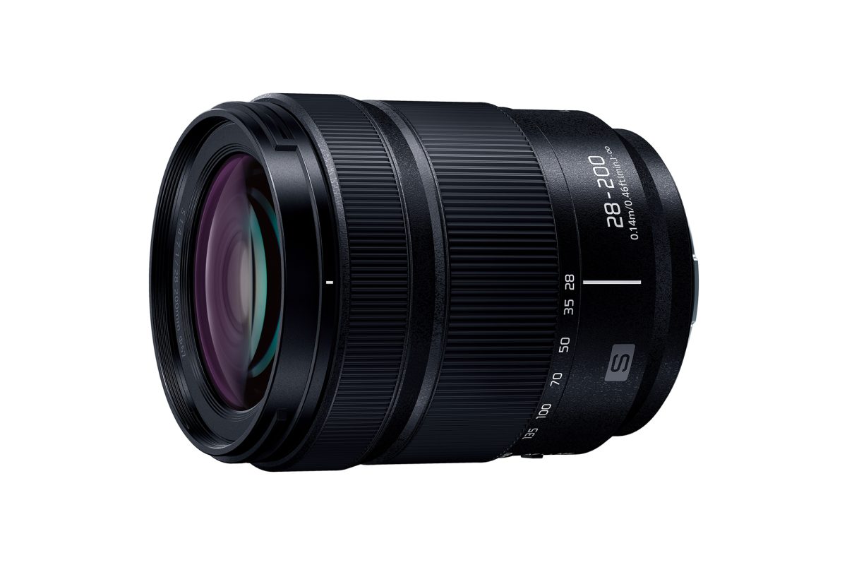 LUMIX.jpg