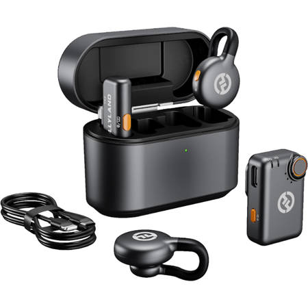 Hollyland LARK M2S 2-Person Wireless Combo Version Lavalier