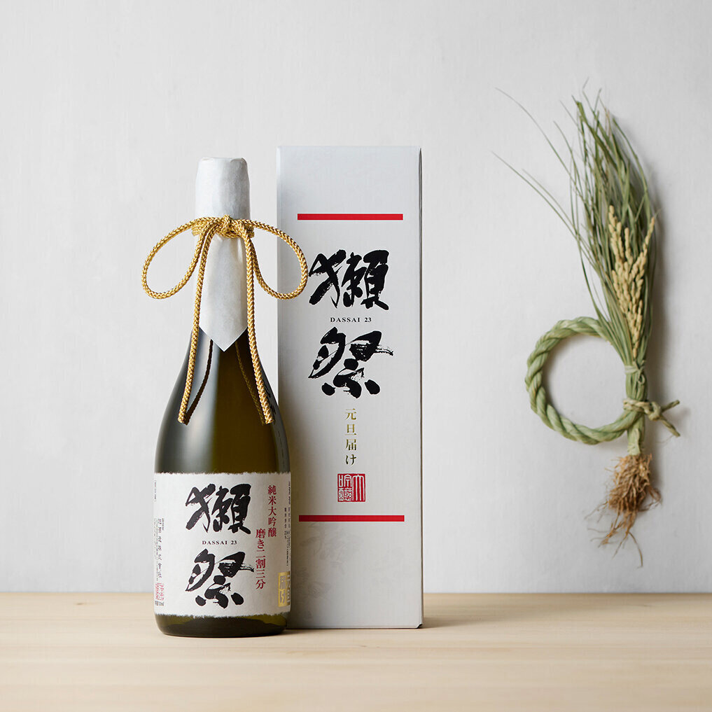 獺祭 純米大吟醸 磨き二割三分 感謝木箱入り 1800ml | 株式会社獺祭