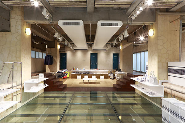 the POOL aoyama 4.5 Sat. オープン | JUN