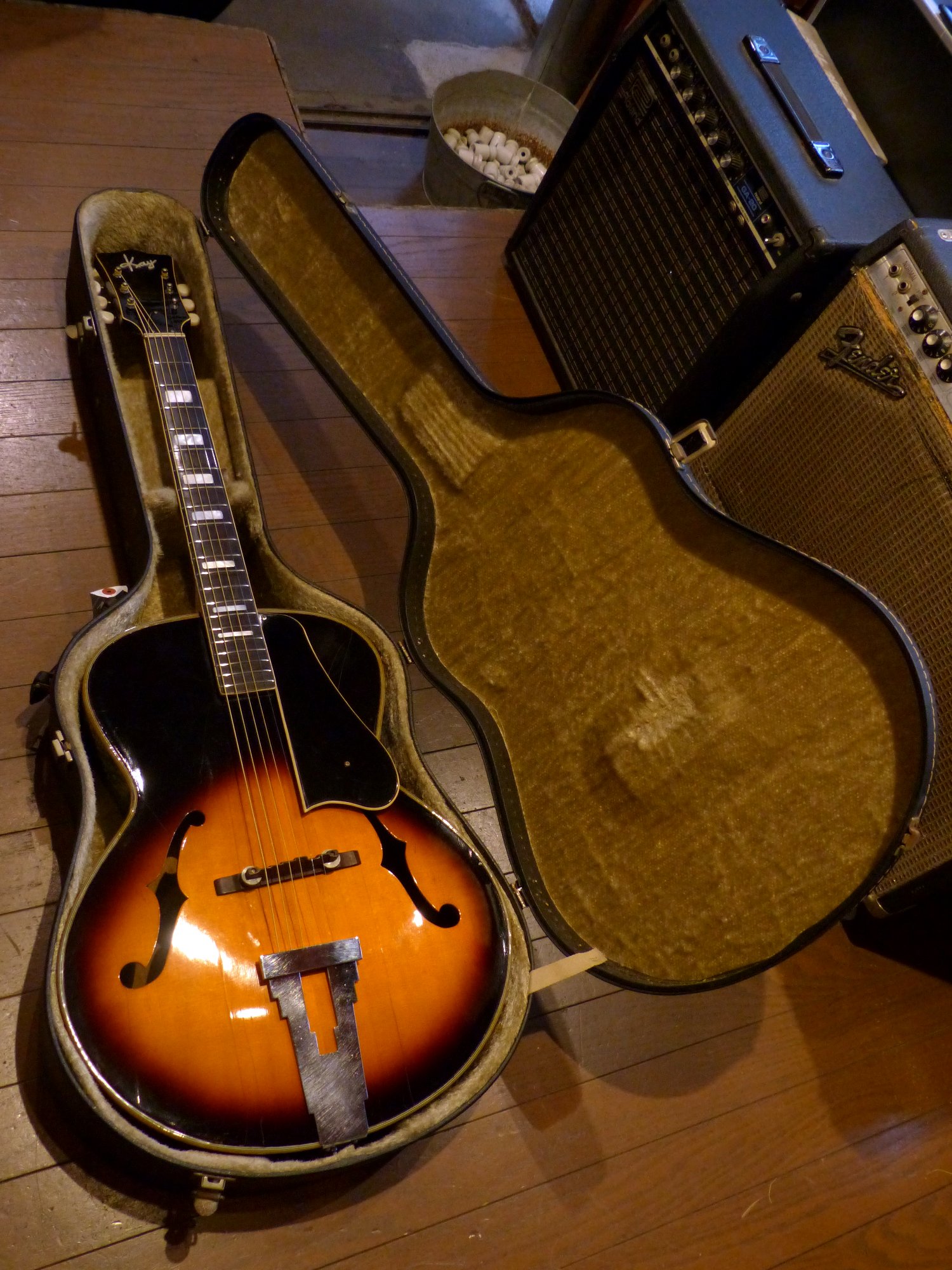 KAY '60s Acoustic Archtop – 京町家のギターショップ ライトニン