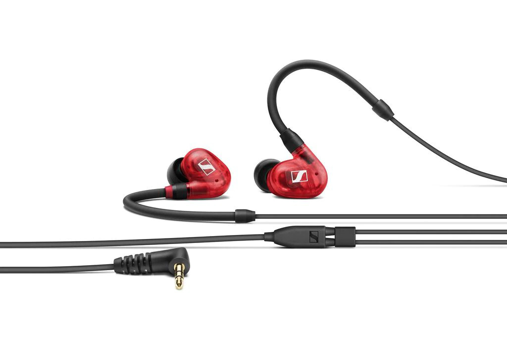 SENNHEISERがBluetoothコネクターをバンドルしたインイヤー