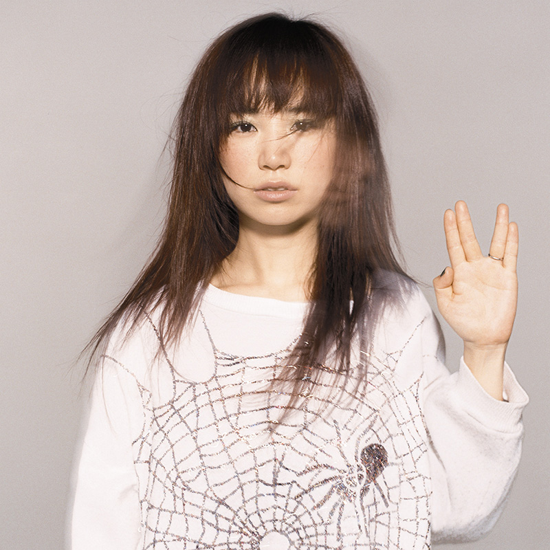YUKI 11作のオリジナルアルバムを、完全生産限定アナログ盤で一挙