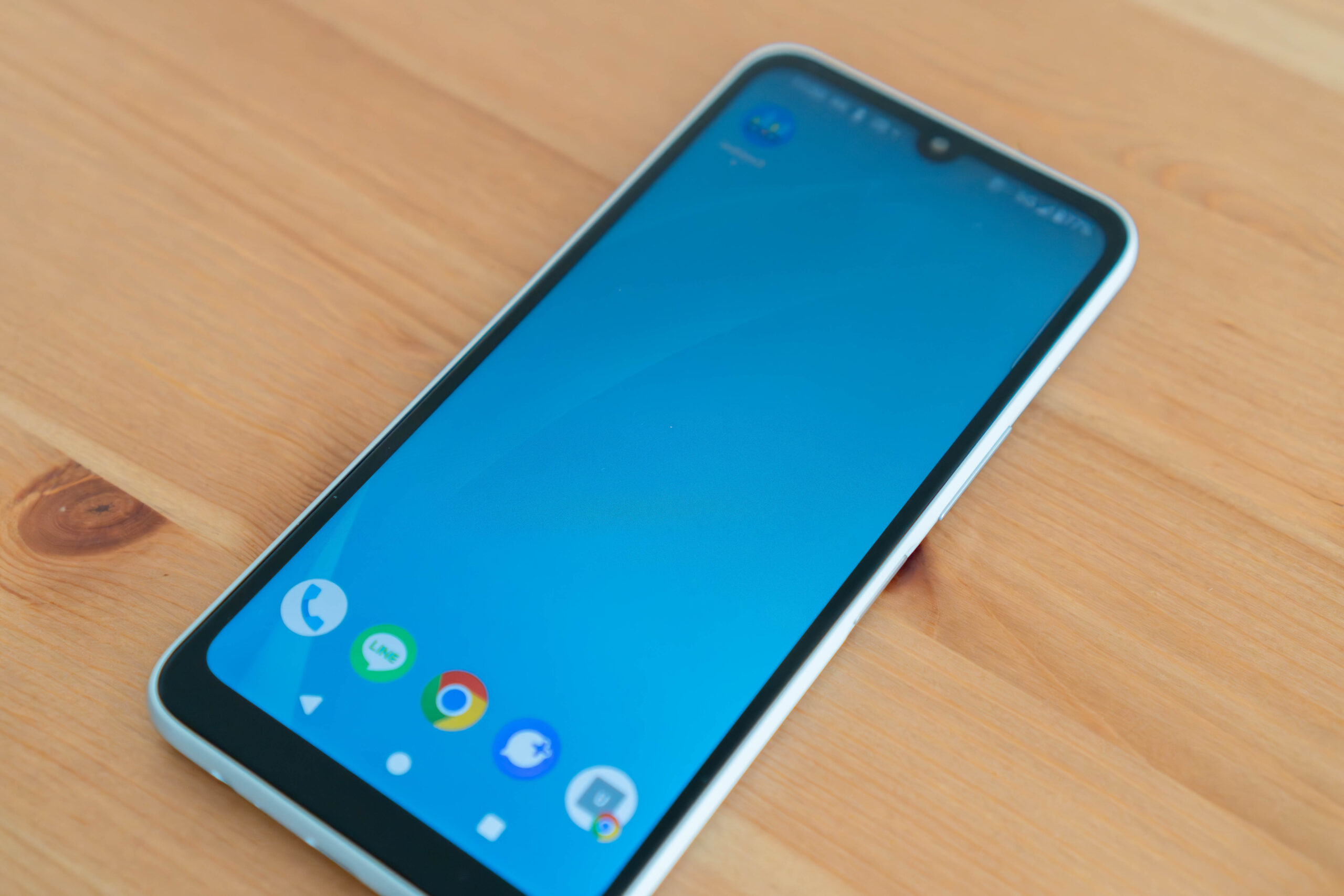 arrows We2 レビュー】親のスマホ選びに悩んだらこれがおすすめ。 - ON
