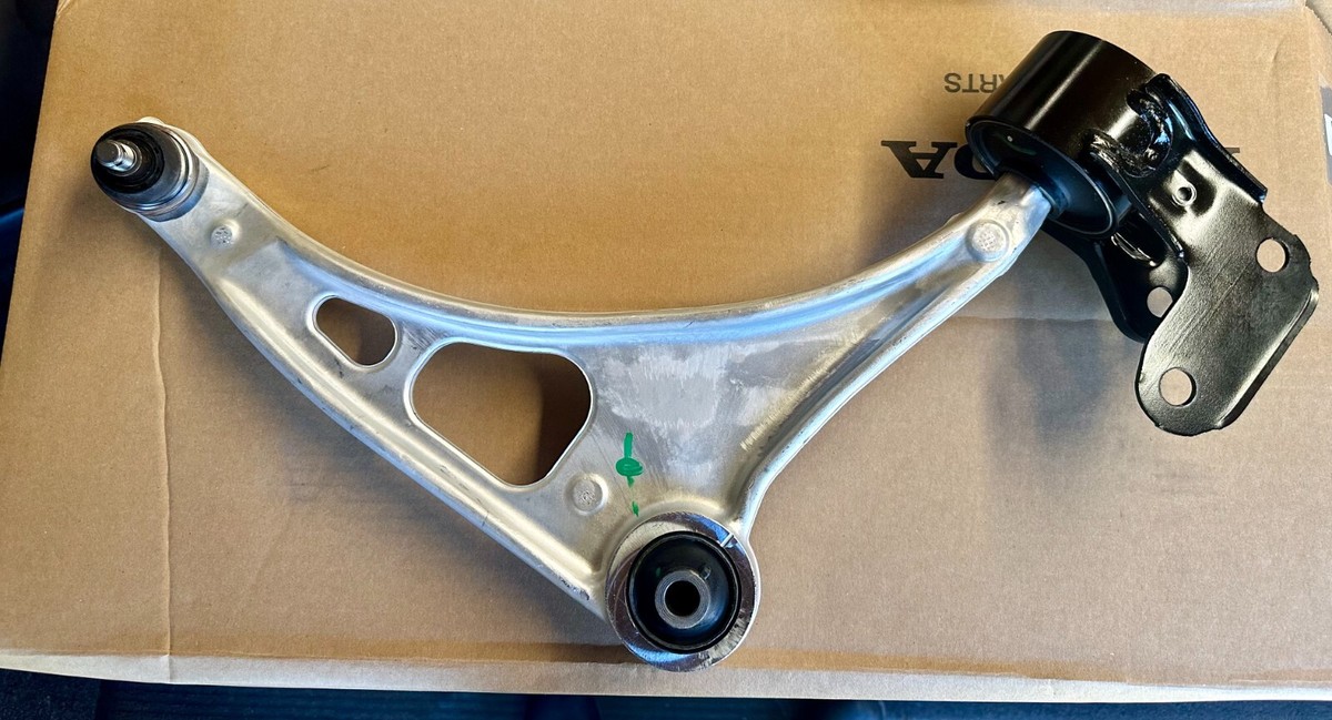 ACURA MDX 2014-2020 PASS SIDE FRONT LOWER ARM GENUINE OEM PART