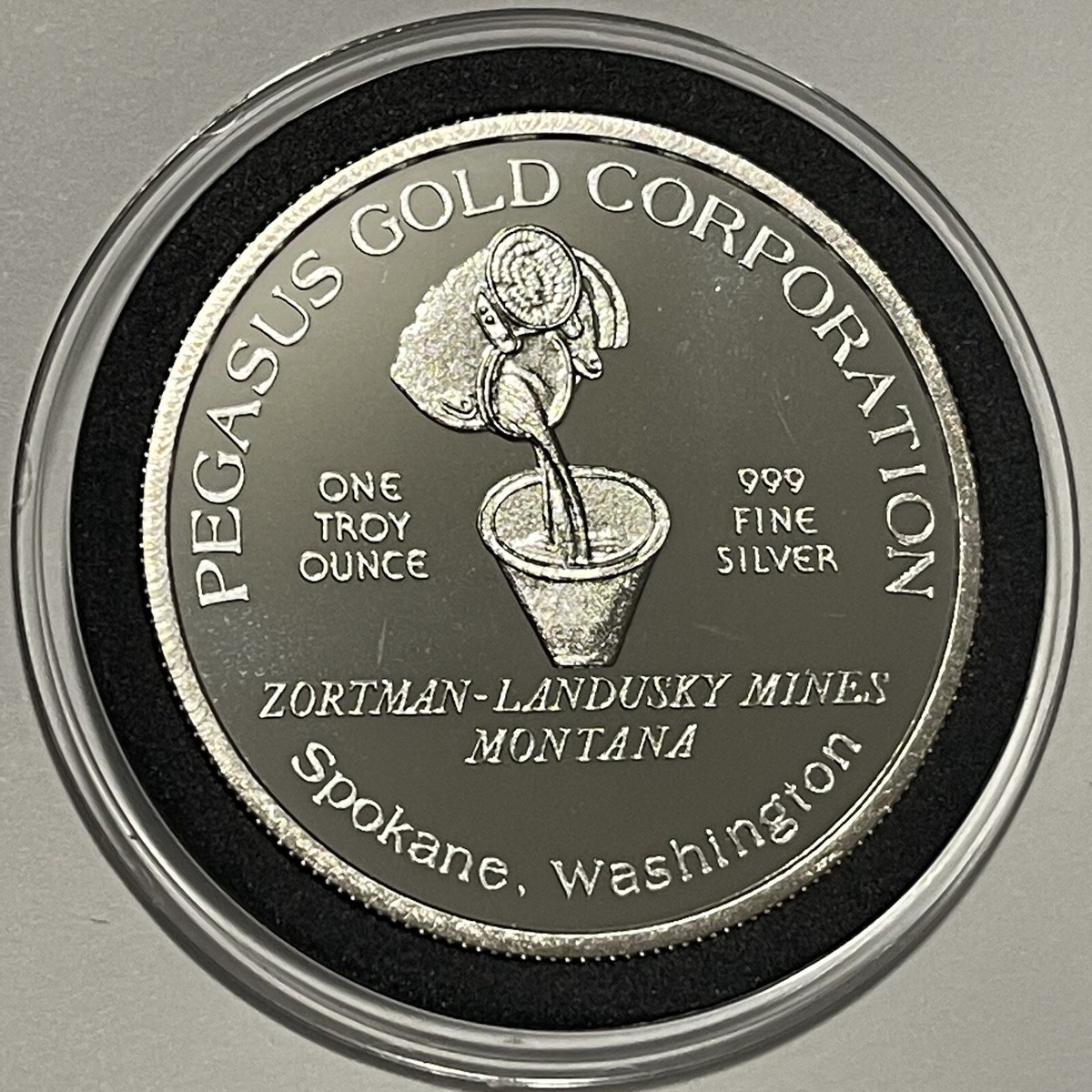 1984 Pegasus Montana Zortman Mine Proof Coin 1 Troy Oz .999 Fine