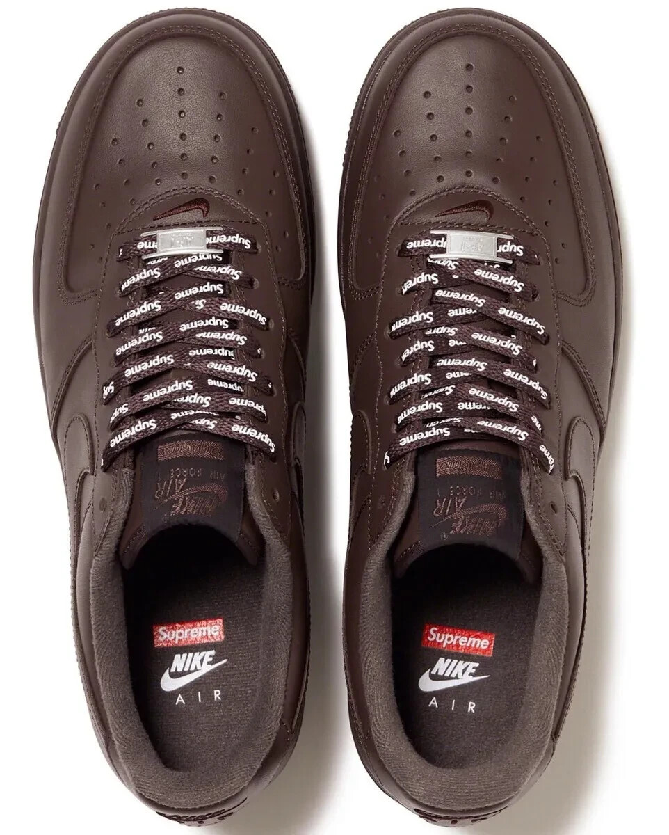 Supreme × Nike Air Force 1 Low 
