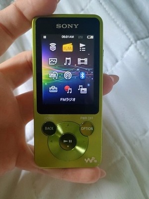 Sony NW-S764 Walkman MP3 Digital Media Player 8GB White Tested