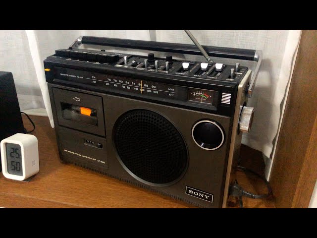 映画「PERFECT DAYS」で使われた、SONY CF-1980 整備しました。 - YouTube