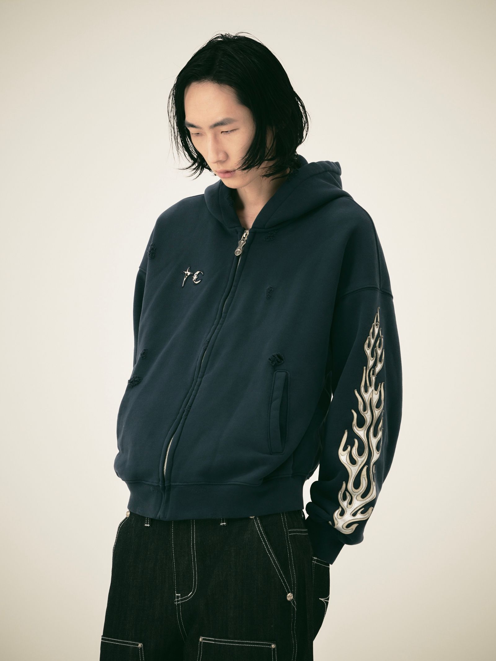 Thug Club - 【25AW】レザー フレーム ジップアップ パーカー