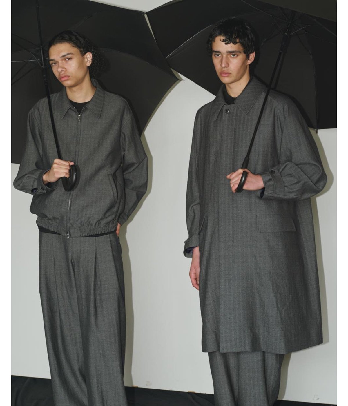 TWO TUCK BAGGY TROUSERS -TUMBLED WOOL SERGE- | marka(マーカ