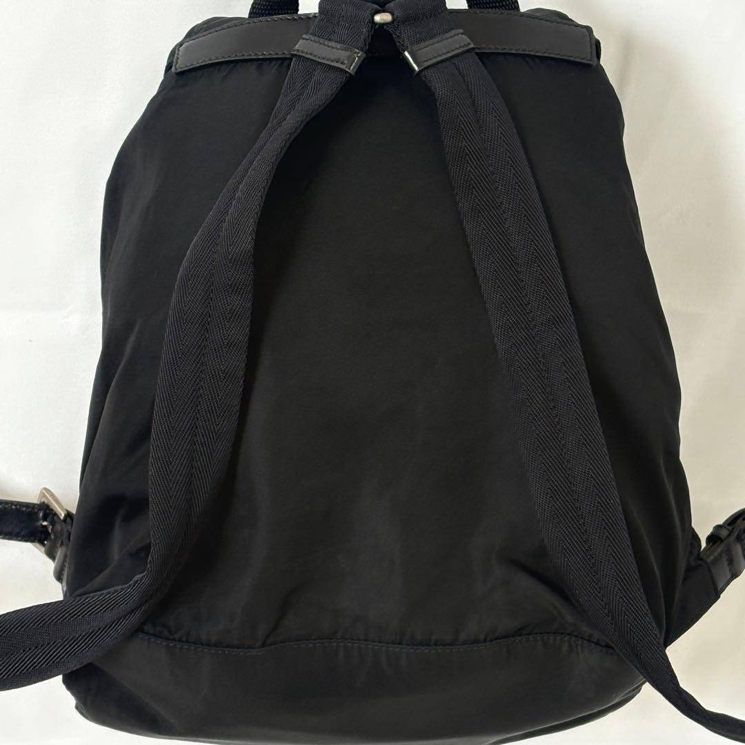 極美品 定番PRADA VELAナイロン リュックサック白タグあり