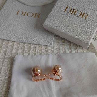 Christian Dior（ピアス ・ ピンク/桃色系）のフリマアイテム一覧