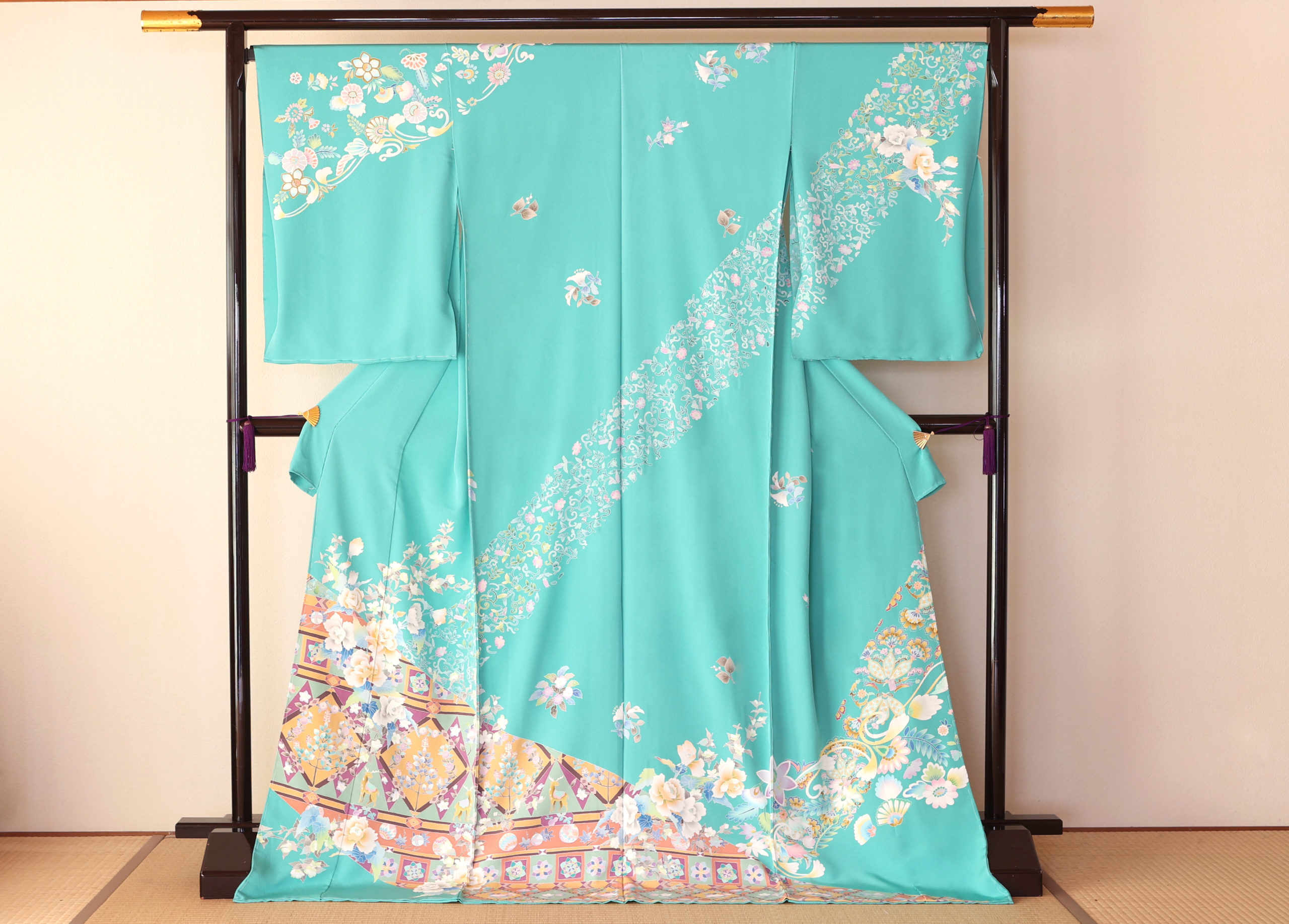 加賀友禅 | 金沢・伝統的工芸品 | きもの苑