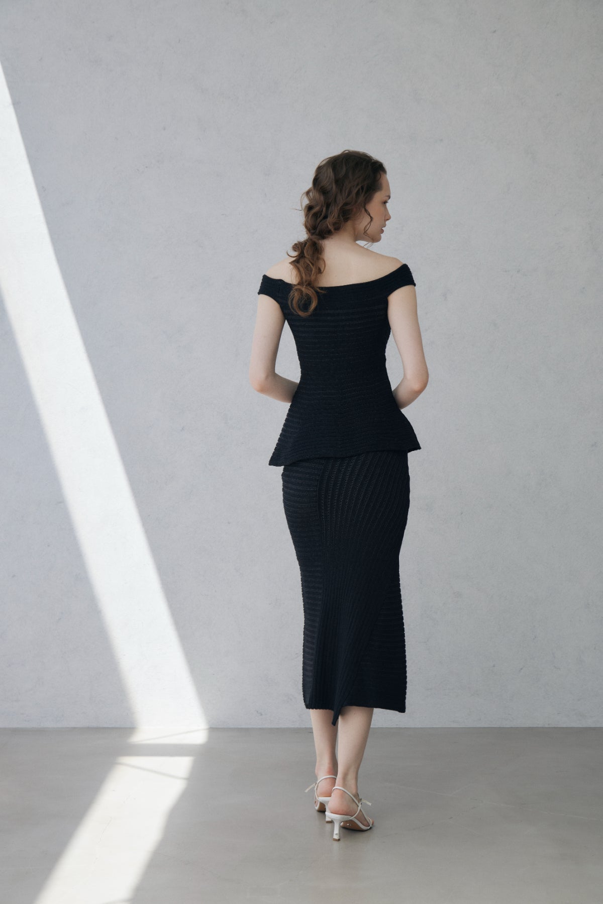 Off-shoulder Panel Rib Knit Tops – L'AUBE BLANC