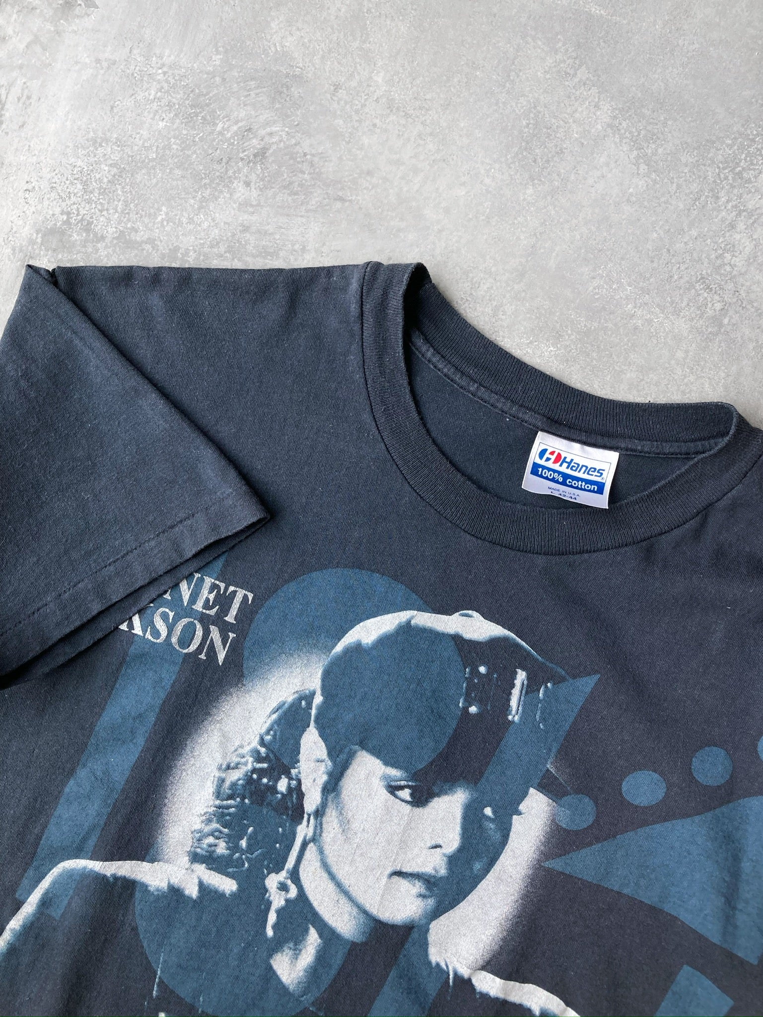 Janet Jackson Tour T-Shirt '90 - Large – Lot 1 Vintage