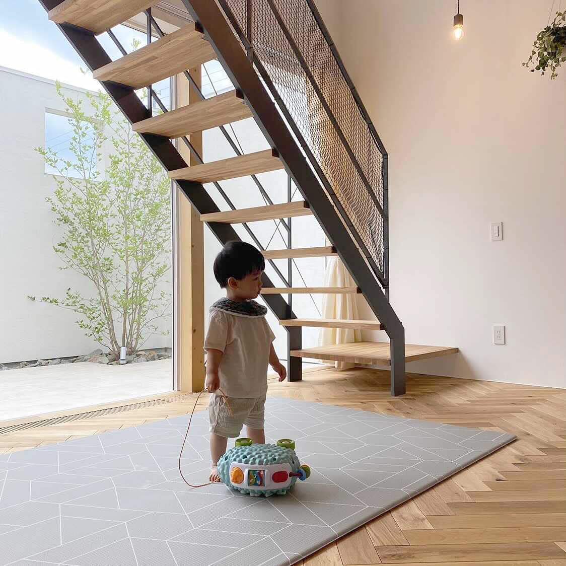 Amazon.co.jp: Little Bot Baby ベビープレーマット (禅線+三角形、大