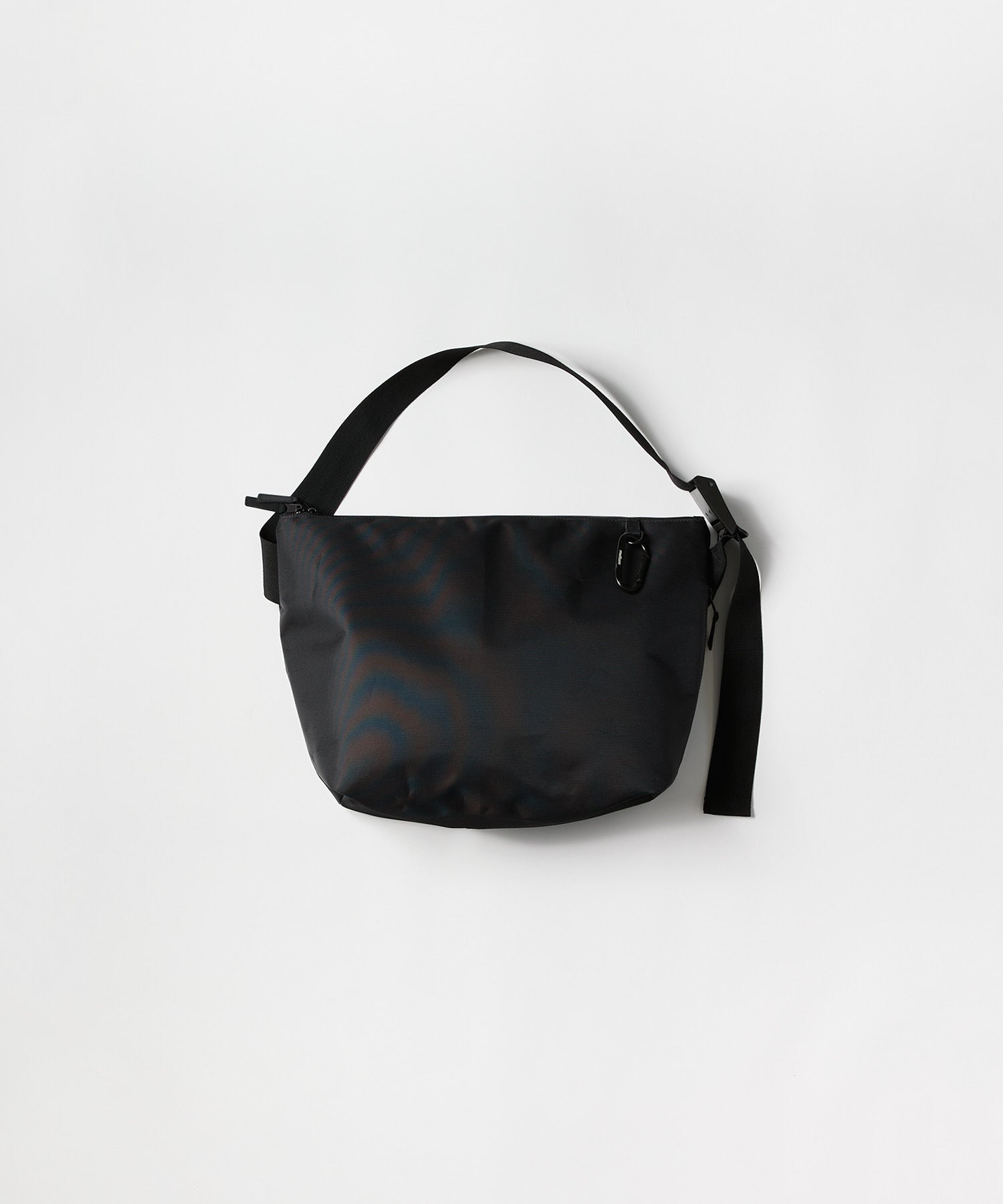 NYLON MESSENGER BAG