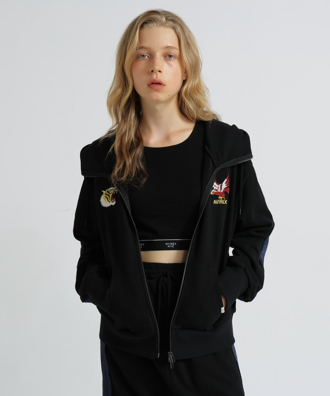 SOUVENIR COLLECTION》WOMAN/SATIN SKA COMBI PARKA | AVIREX