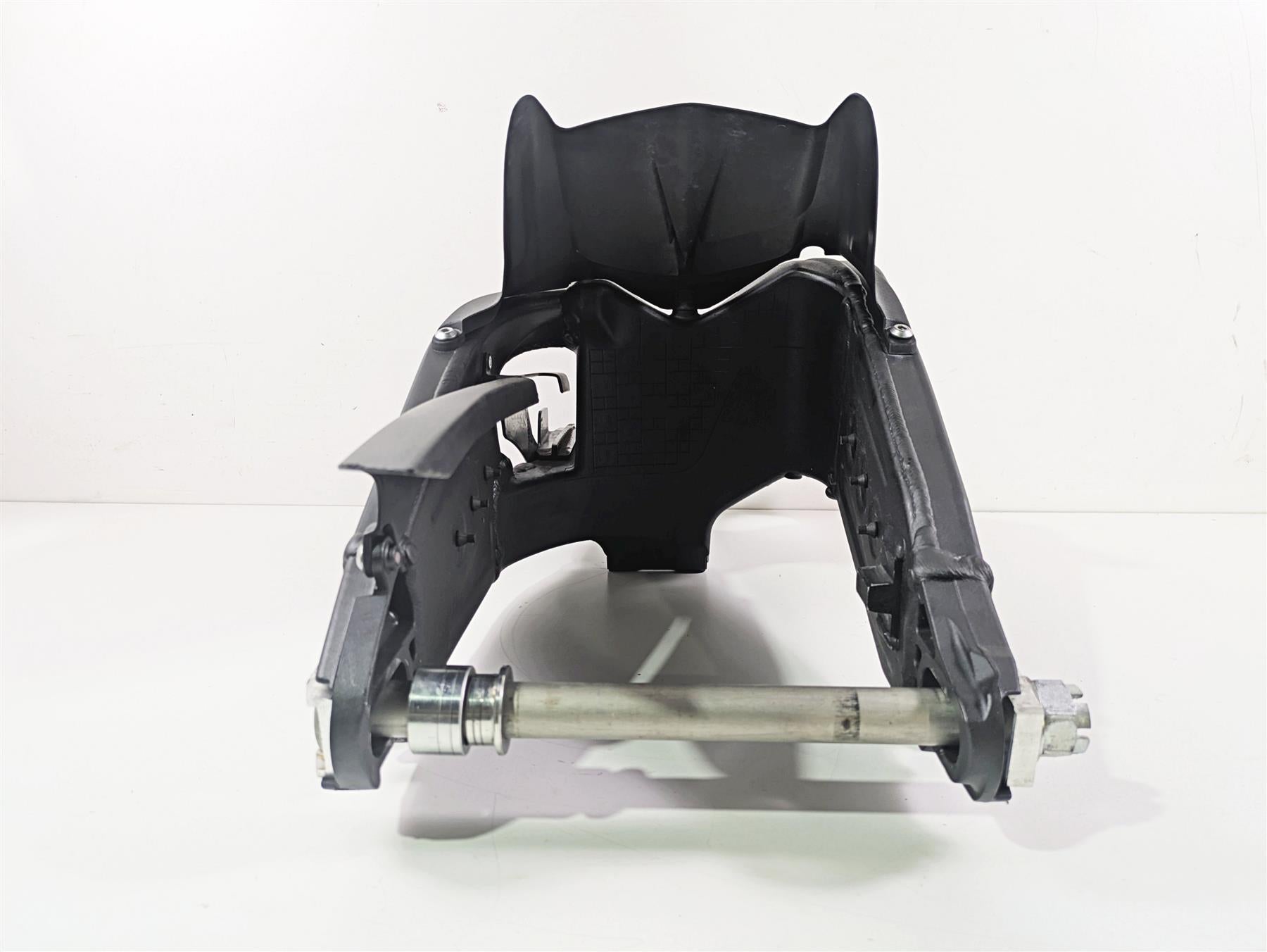 2024 Kawasaki ZX6R ZX636 Ninja Rear Swingarm Swing Arm Axle Set