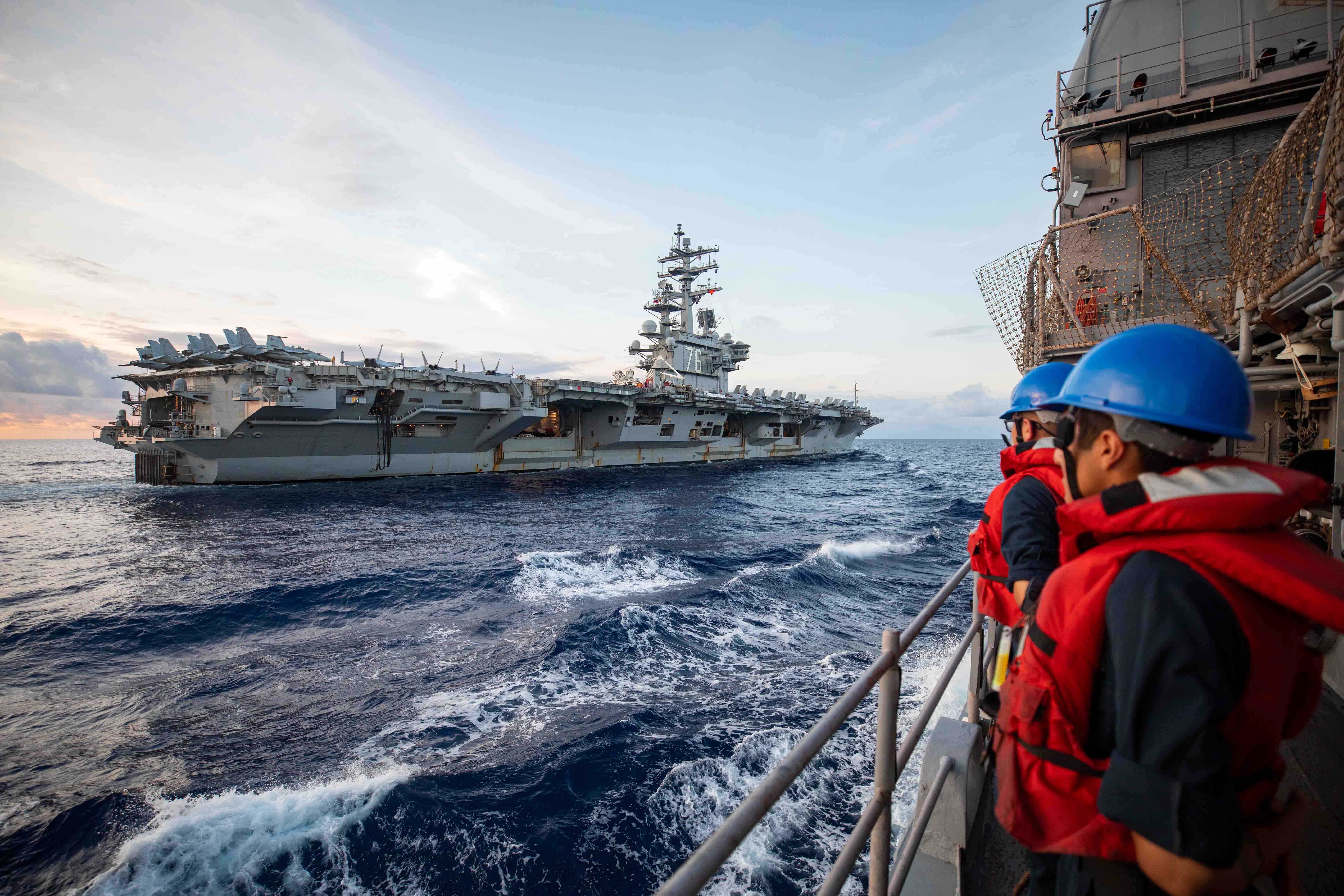 Carrier USS Ronald Reagan Now in the South China Sea - USNI News