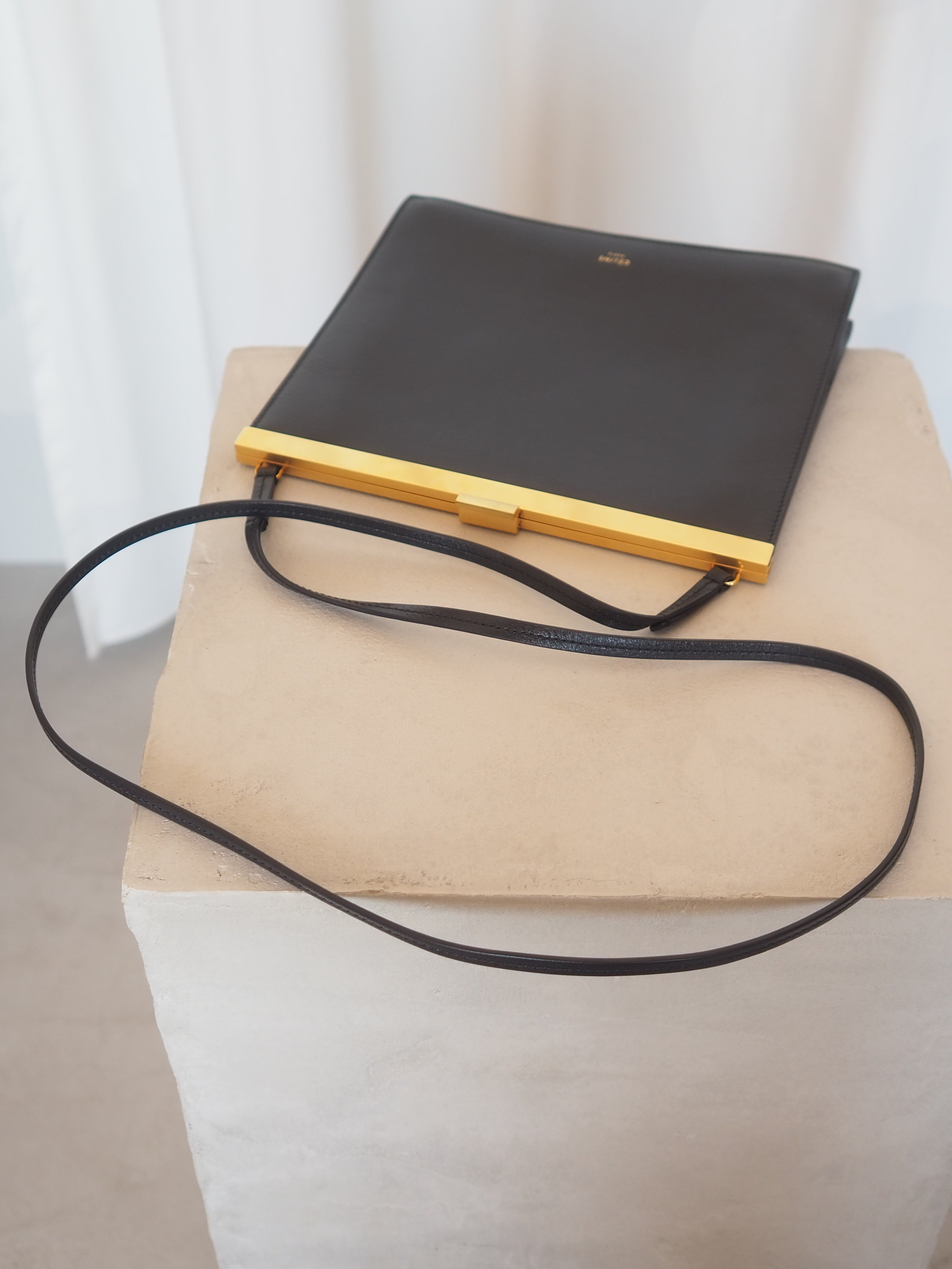 CELINE セリーヌ クラスプミニ ショルダーバッグ フィービー ブラック