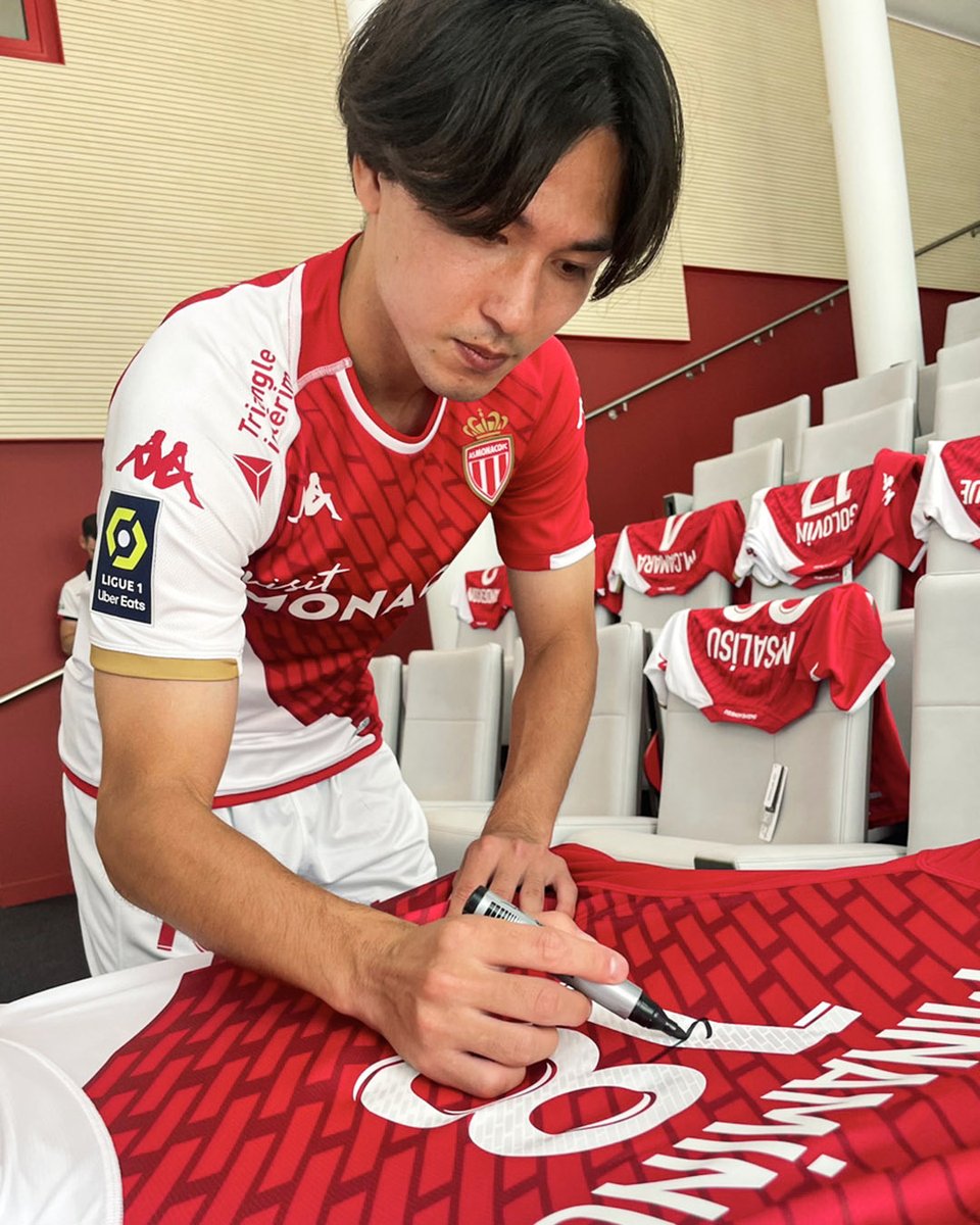 🇲🇨 南野の直筆サイン入りユニフォームが当たる 👕 ASモナコの日本