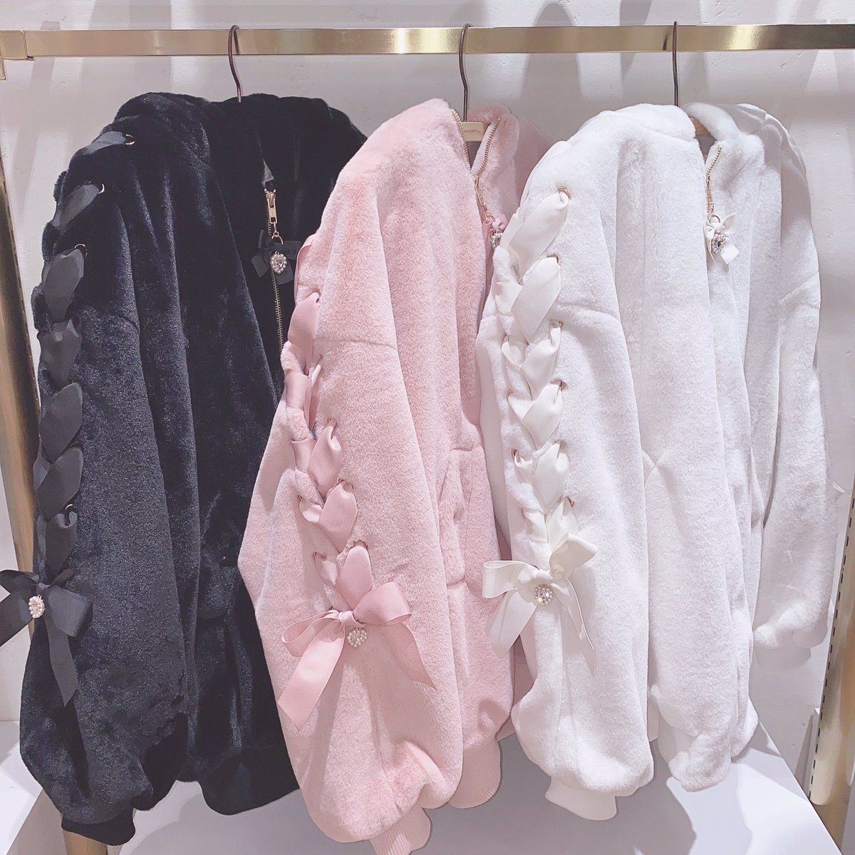 ͙*🍓LIZ LISA ラフォーレ原宿店🍓‧͙* 大人気💗即完売した🐰うさみみ