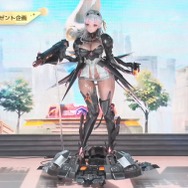勝利の女神：NIKKE』「モダニア」等身大フィギュアお披露目！しかし