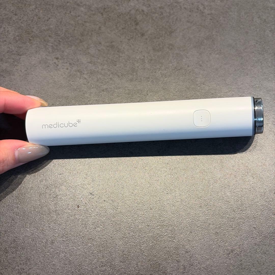 メディキューブ 美顔器 ブースタープロミニ - メルカリ