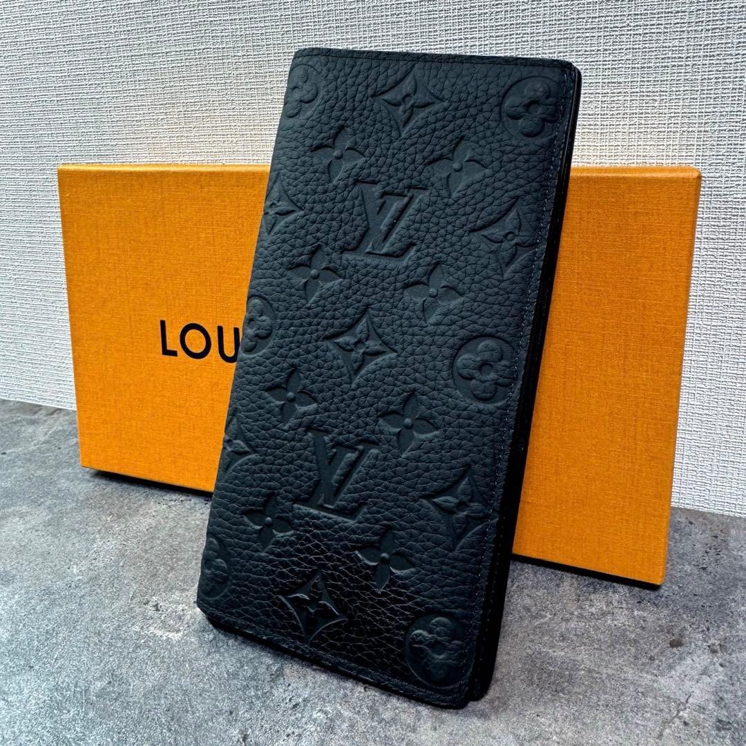 LOUIS VUITTON LV ルイヴィトン トリヨンレザー 黒 財布