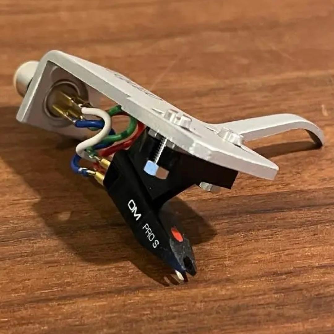 美品　ortofon OM PRO S シルバーシェル付き 楽天市場】【 ortofon OM PRO S + SH-4 SILVER マウントセット 】 MM型
