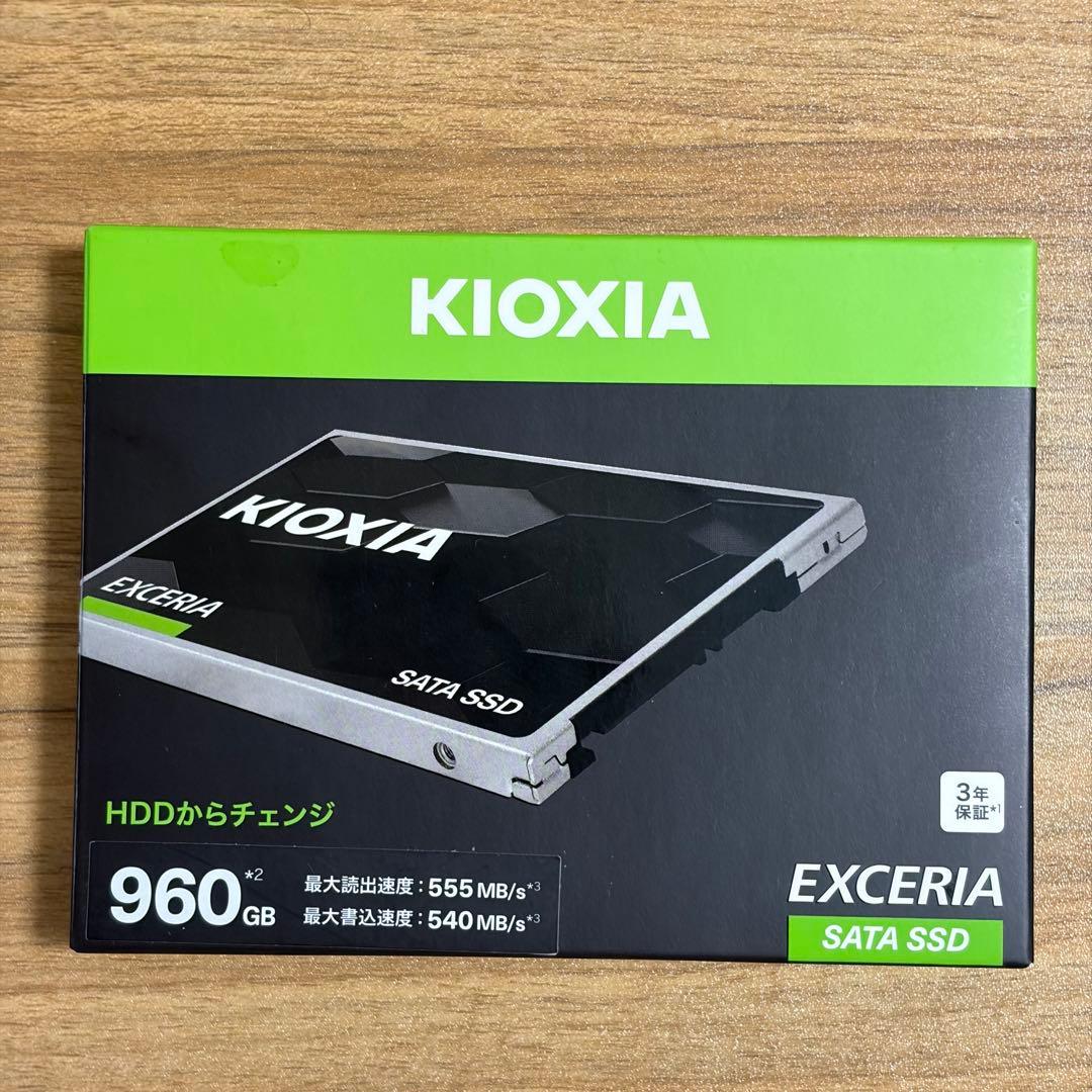 美品 KIOXIA EXCERIA 2.5インチ SATA SSD 960GB KIOXIA-Exceria-960GB-Review-on