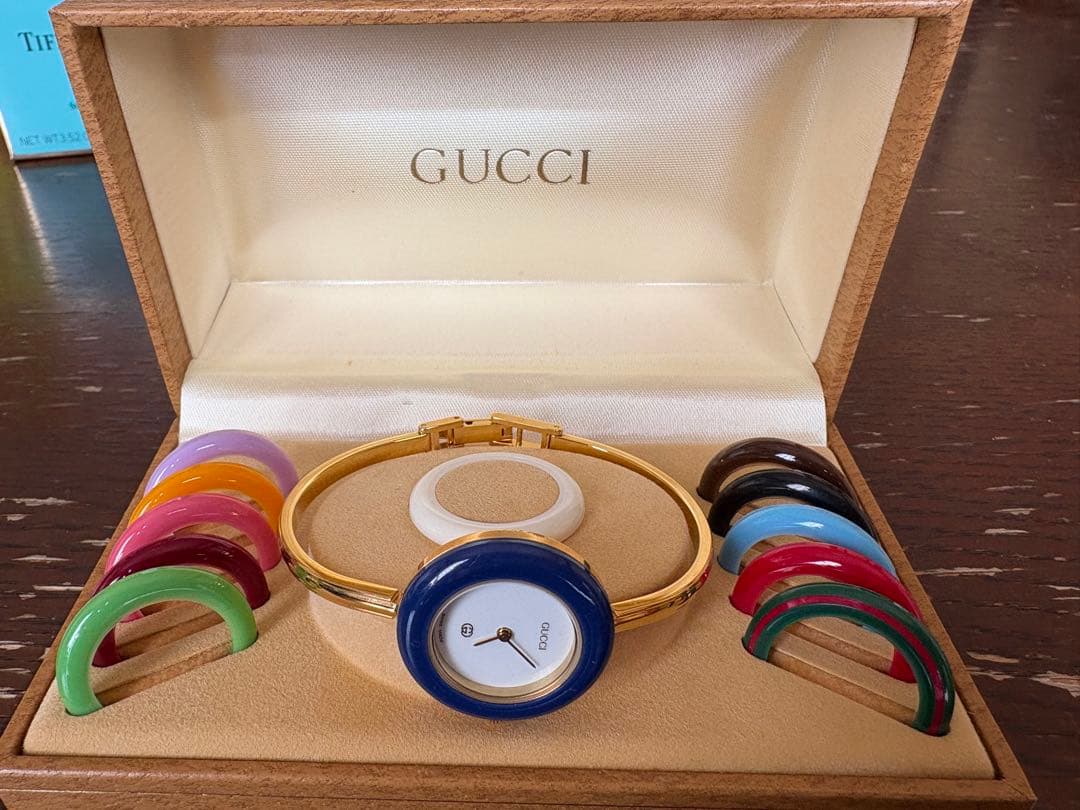 GUCCI チェンジベゼル　12色 新潟店】ヴィンテージウォッチ GUCCI チェンジベゼルのご紹介 - チック