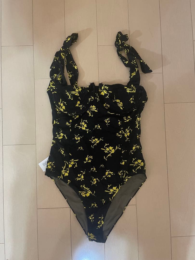 【新品未使用】GANNI フラワープリント ワンピース水着 Lolly Leopard シングルストラップ・ワンピース 水着 FKS030L