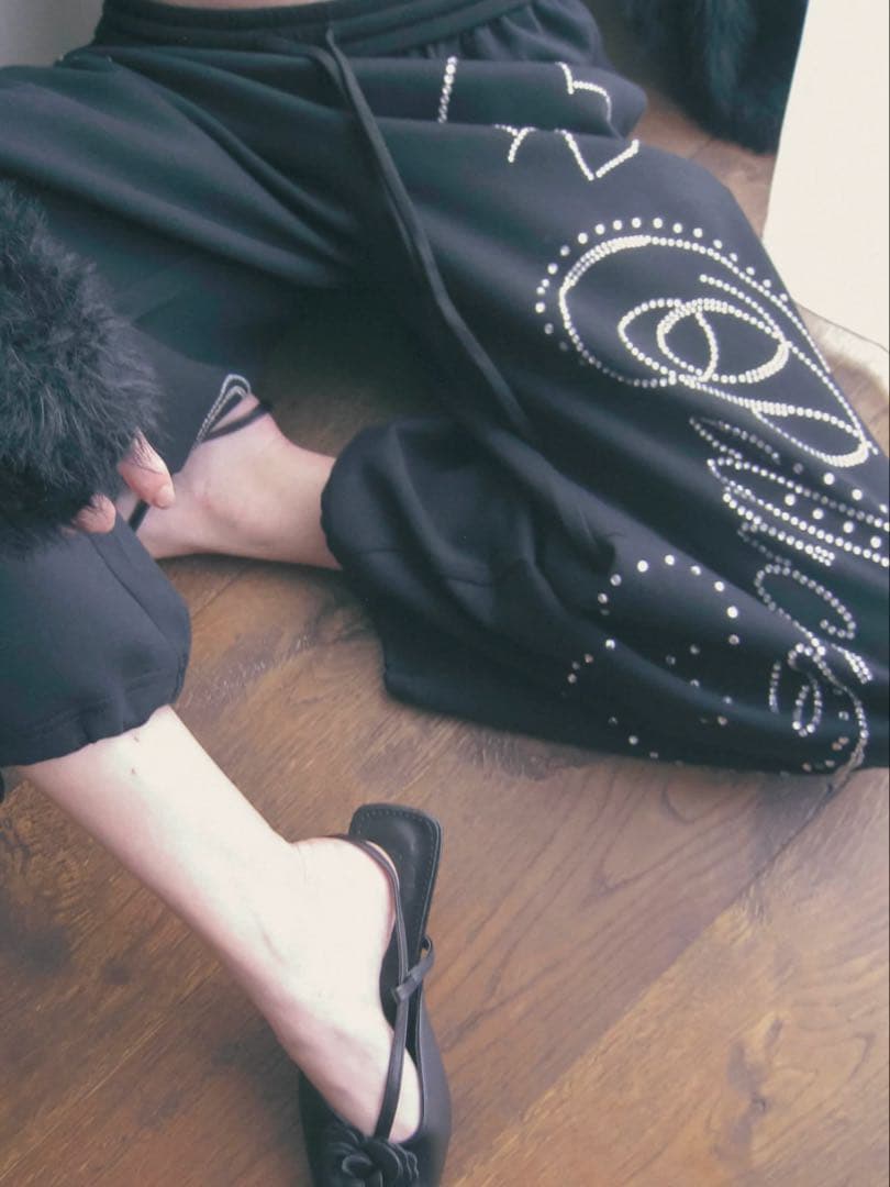 PELLICULE stone-deco sweat pants Black - メルカリ