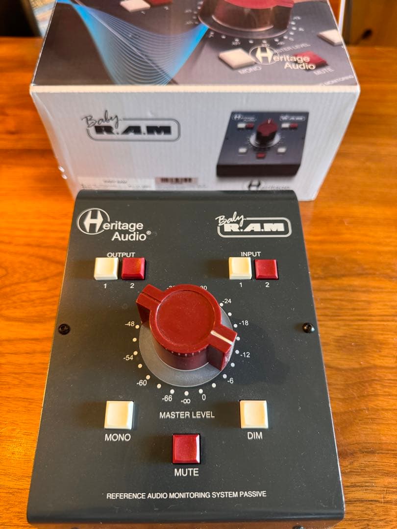 Heritage Audio Baby RAM モニターコントローラー モニター