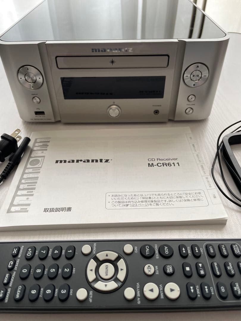 ラジオ・コンポ MARANTZ CD receiver M-CR611 M-CR611-padded.png?sw=768