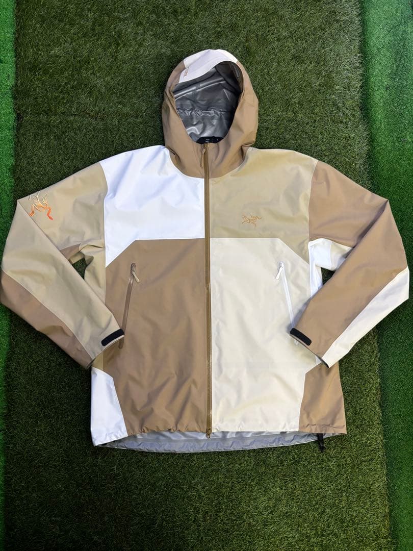 限定タグ付 ARC'TERYX Beta Jacket nagomi BEAMS ARC'TERYX x BEAMS Beta Jacket Nagomi Beige Brown Size M Limited