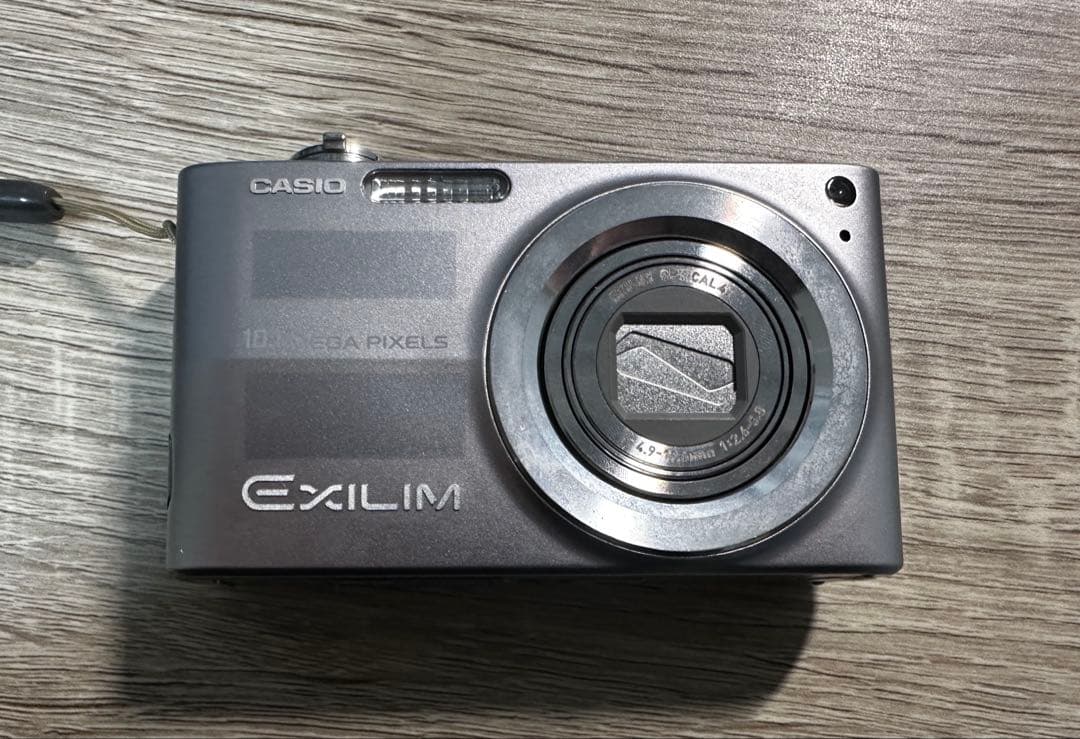 美品　Casio EXFILM EX-Z200 付属品完備　バッテリー2つ Amazon | NP-40 1300mAh 交換用の電池 Casio/カシオ EX-Z200 Z300 Z400